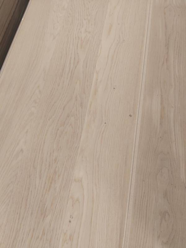 Parquet chêne semi-massif 14/3,3 x 19 Vernis Mat PERENE 1erBis – Image 3