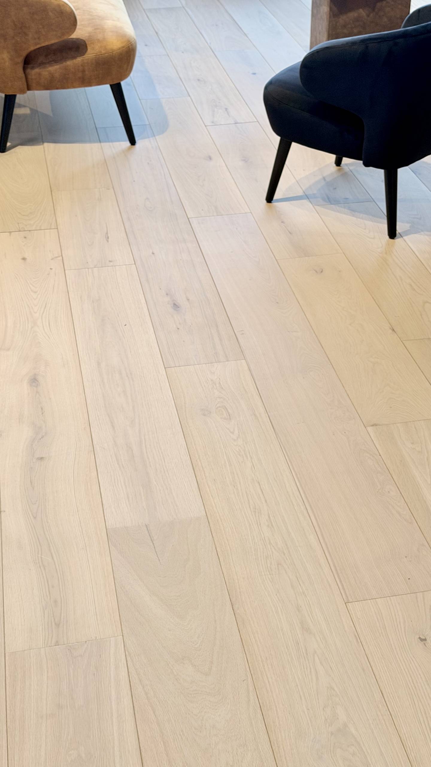Parquet Chêne Semi-Massif DURBUY 11/4 170 x 600-1860 Rustique A