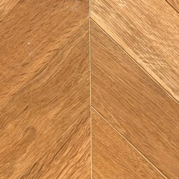 Parquet Chêne Semi-Massif - Vernis COMO - Pointe de Hongrie